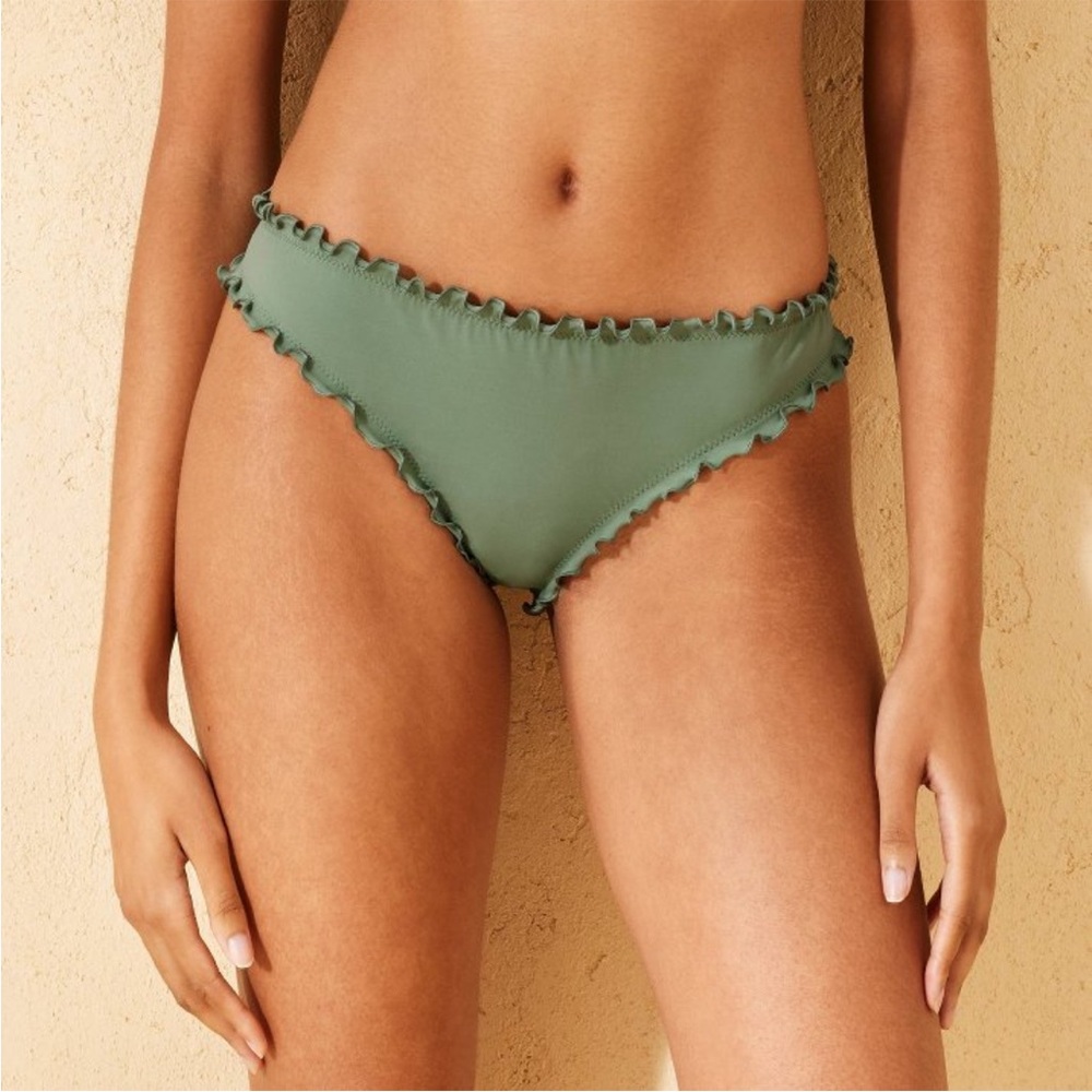 Shade & Shore Ruffle cheeky bikini bottom